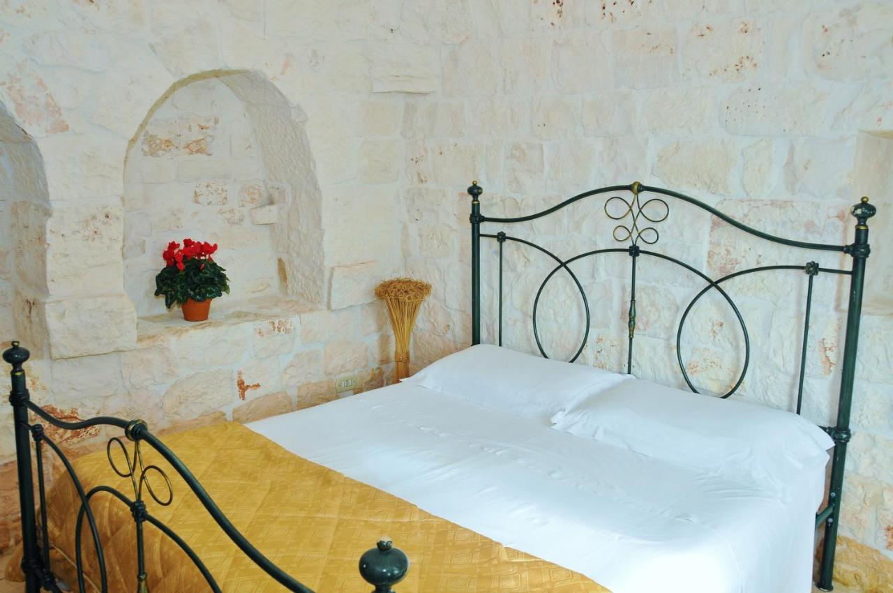 Aparthotel Trulli Vulés Ostuni Exterior foto