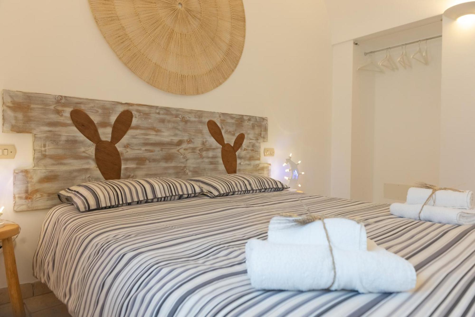 Aparthotel Trulli Vulés Ostuni Habitación foto